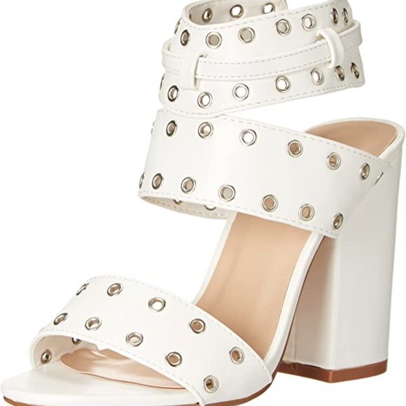 Brand New/Never Worn - Yoki Women's Comfort Pump - Picture 6 of 6